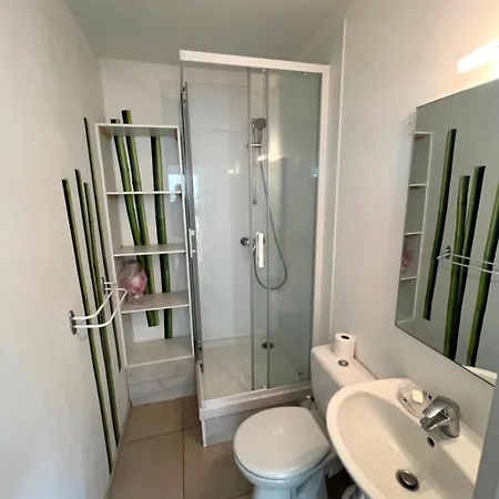 فيلة Secanto Belle Individuelle Avec Grand Jardin Rochelongue Cap D'agde آجد