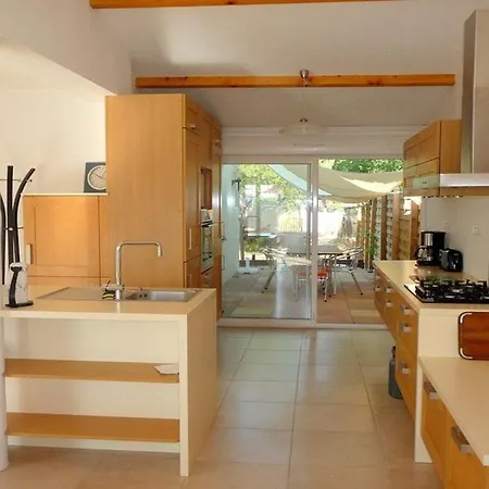 فيلة Secanto Belle Individuelle Avec Grand Jardin Rochelongue Cap D'agde آجد